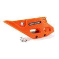 "Guía de cadena TM Designworks RCG-KT5-OR naranja instalada en KTM 300 EXC"

"Protector cadena irrompible enduro TM Designworks Factory Edition KTM"

"Upgrade basculante evitar salida cadena guia plastico memoria TMD Husqvarna"