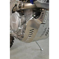 "Cubre carter de aluminio Enduro Engineering instalado en Yamaha YZ250X 2 Tiempos"

"Skid plate protector motor Yamaha WR450F enduro EE 24-5019"

"Detalle perforación drenaje aceite cubre carter moto Yamaha 24-572"